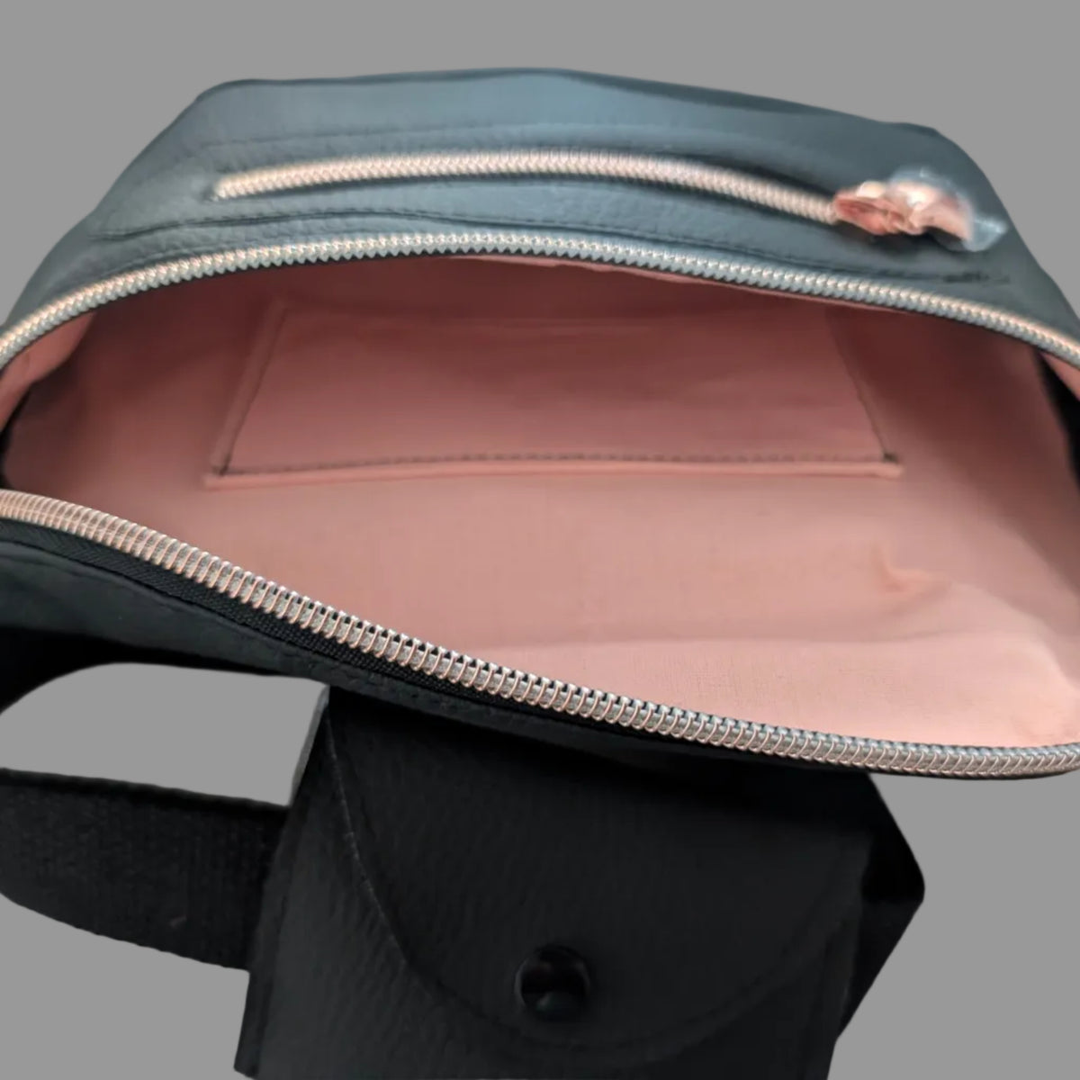 Clamshell Sling bag and waist pack